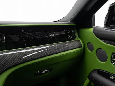 2024 رولز رويس قوست بلاك بادج