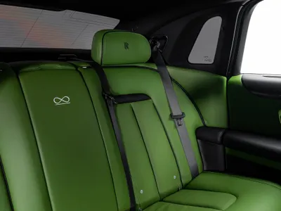 2024 رولز رويس قوست بلاك بادج