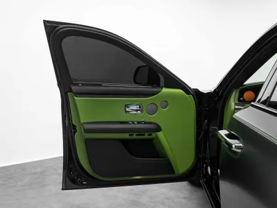 2024 رولز رويس قوست بلاك بادج