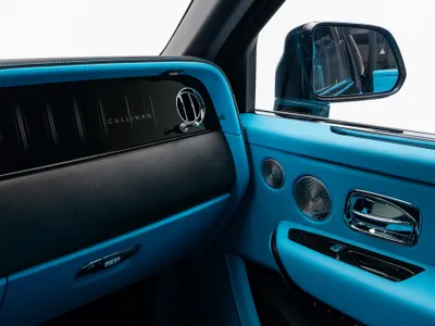 2026 رولز رويس كولينان سلفر بادج