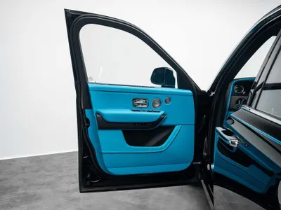 2026 رولز رويس كولينان سلفر بادج