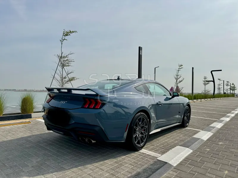 2024 فورد موستانغ جي تي