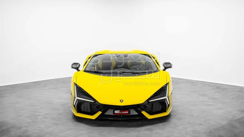 2024 لمبرجيني ريفويلتو