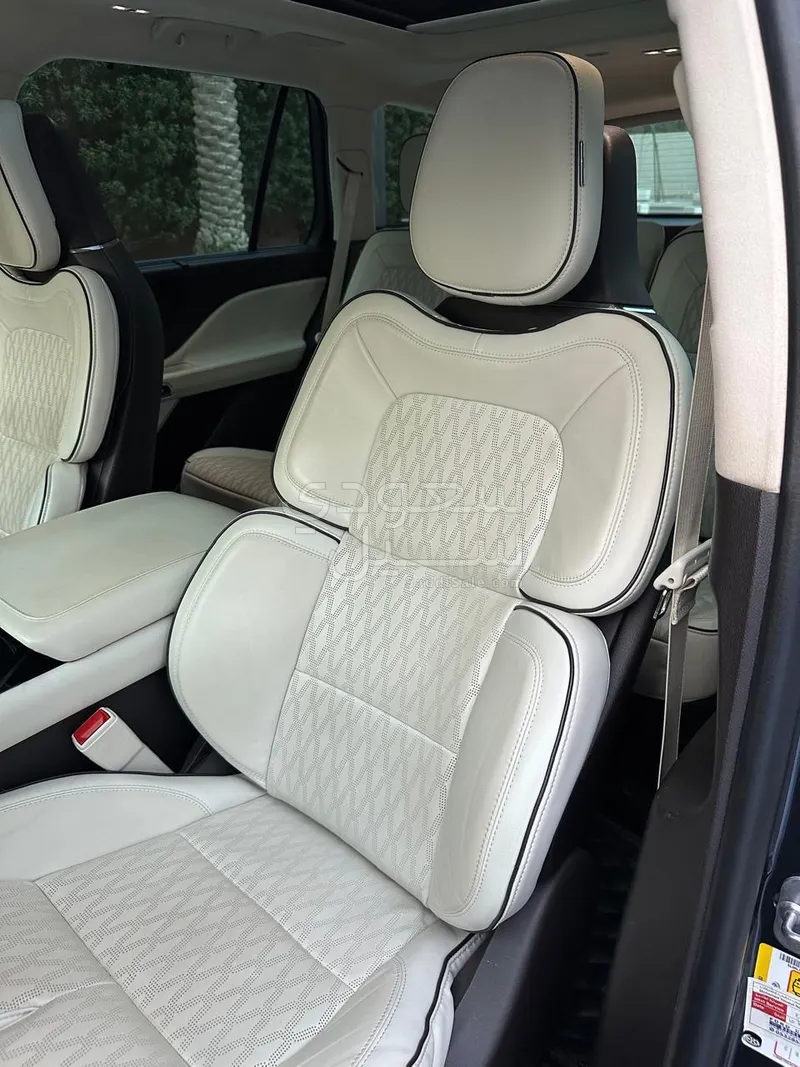 2022 لنكولن افياتور