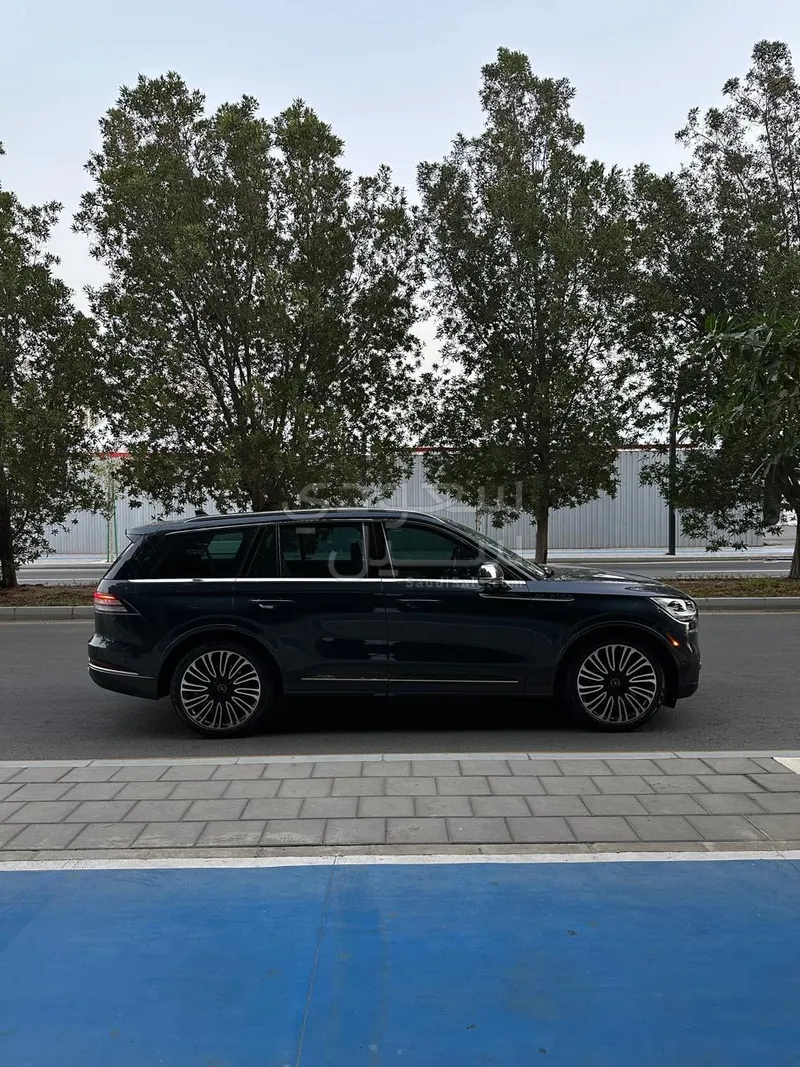 2022 لنكولن افياتور