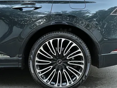 2022 لنكولن افياتور