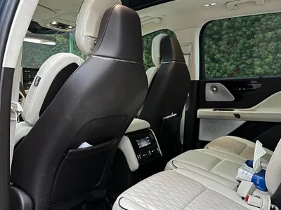 2022 لنكولن افياتور