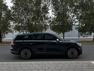 2022 لنكولن افياتور