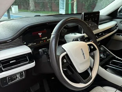 2022 لنكولن افياتور