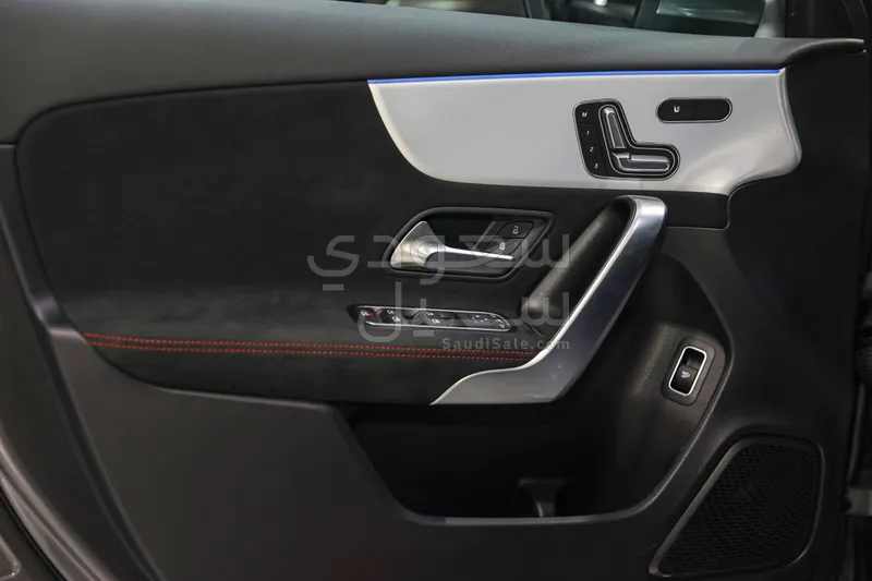 2025 مرسيدس - بنز أي 200