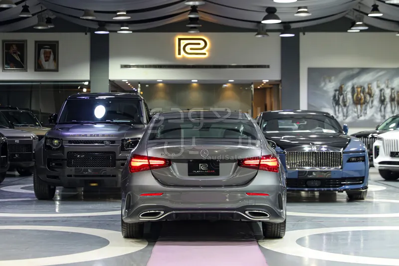 2025 مرسيدس - بنز أي 200