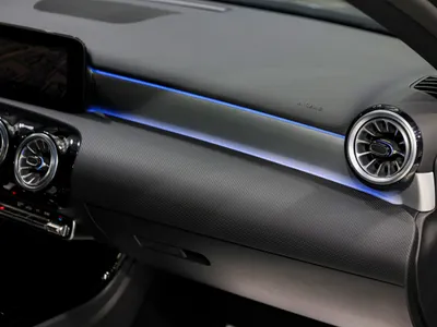 2025 مرسيدس - بنز أي 200