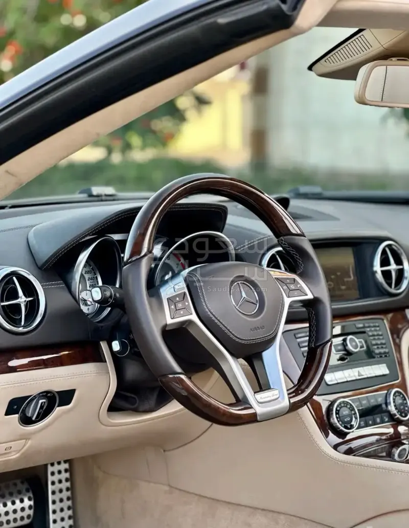 2014 مرسيدس - بنز إس إل 500