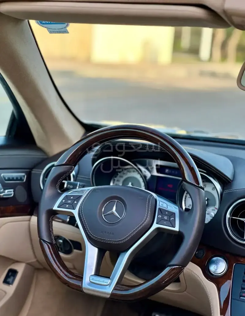 2014 مرسيدس - بنز إس إل 500