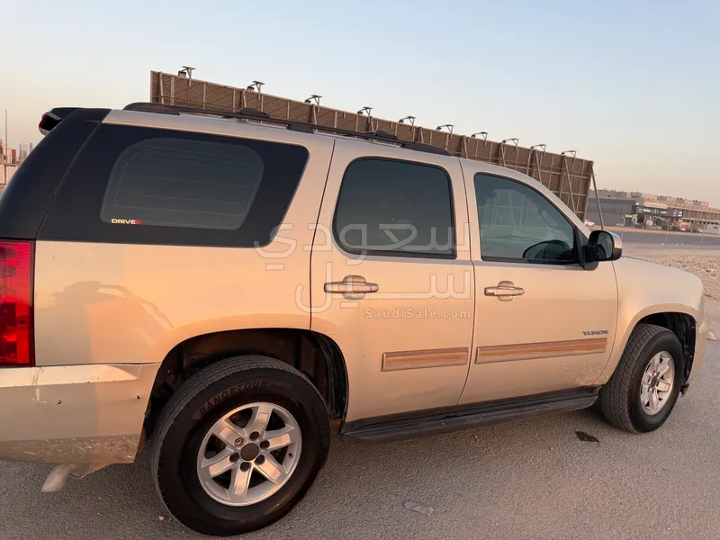 2010 جي ام سي يوكون