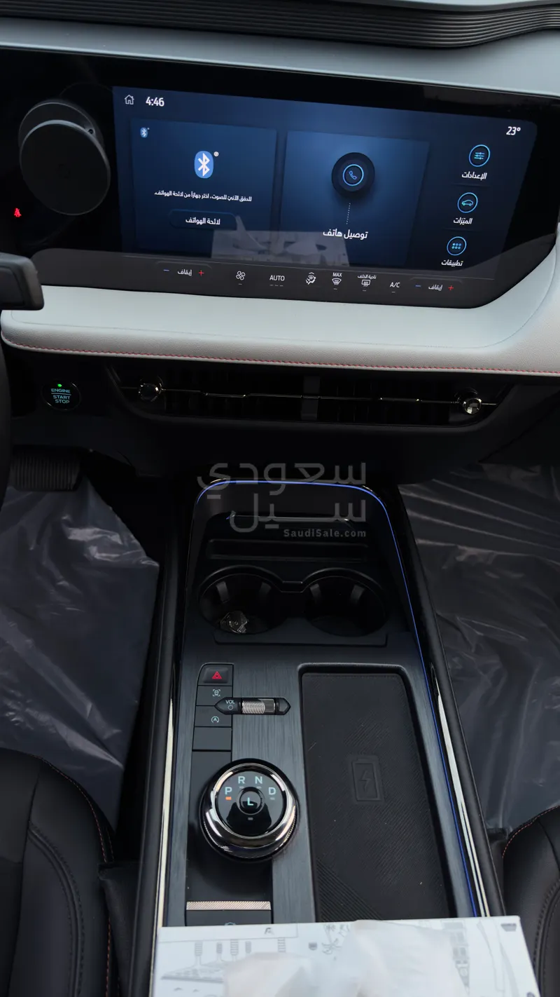 2023 فورد توروس تايتينيوم