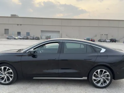 2023 فورد توروس تايتينيوم