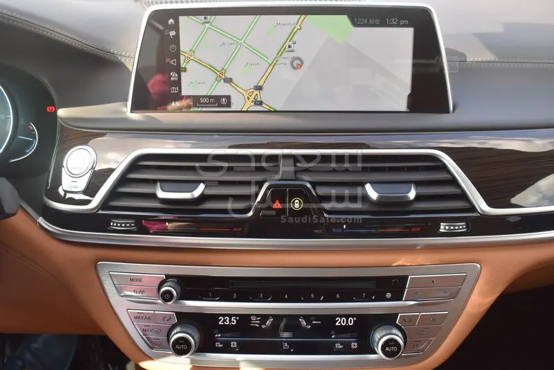 2019 بي ام دبليو الفئة السابعة 730 إل أي