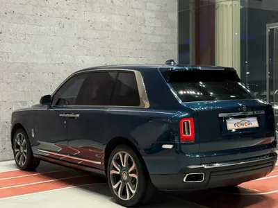 2021 رولز رويس كولينان بلاك بادج