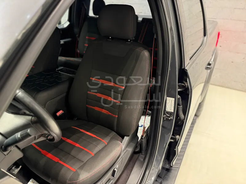 2017 فورد اف 150