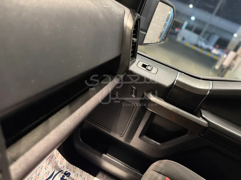 2017 فورد اف 150