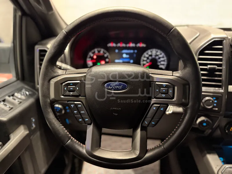 2017 فورد اف 150