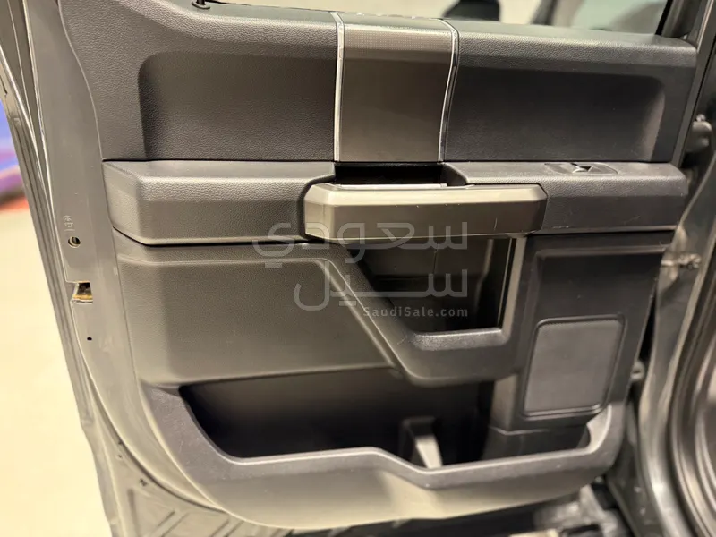 2017 فورد اف 150