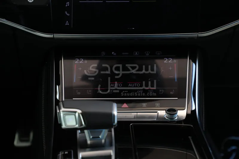 2023 اودي اي 8 50 تي إي اف اي