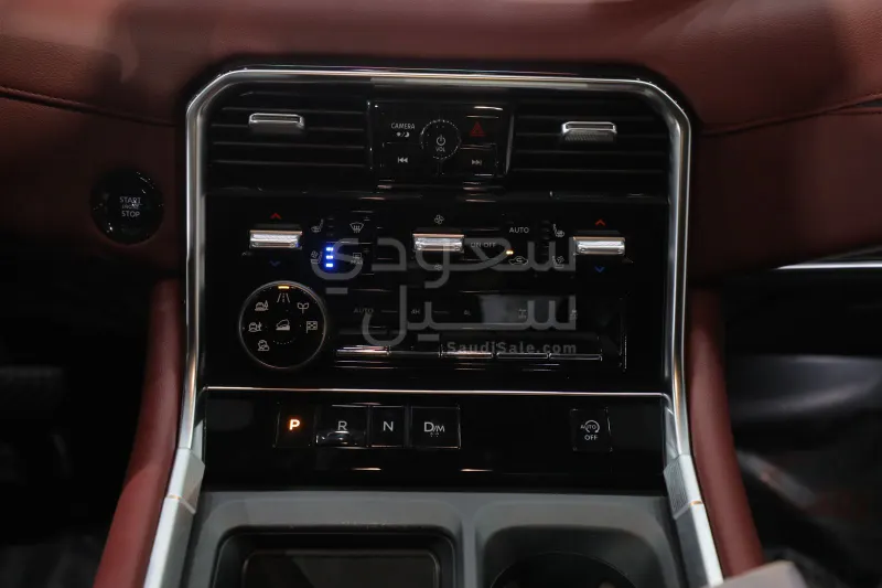 2025 نيسان باترول بلاتينيوم