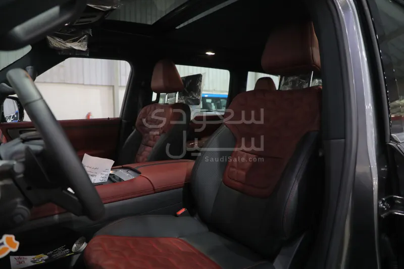 2025 نيسان باترول بلاتينيوم