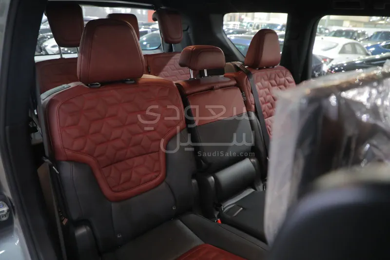 2025 نيسان باترول بلاتينيوم