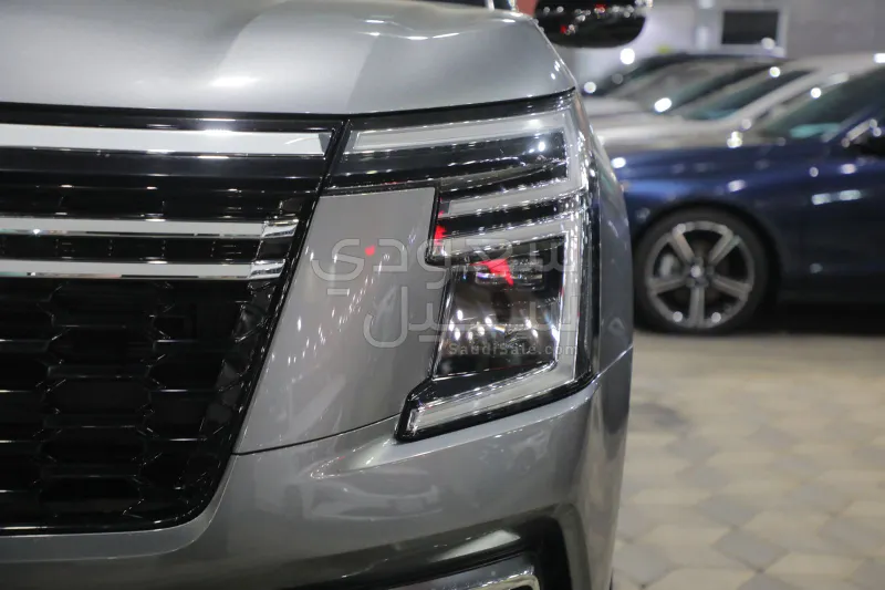 2025 نيسان باترول بلاتينيوم