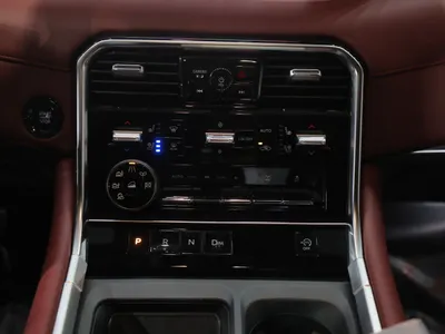 2025 نيسان باترول بلاتينيوم