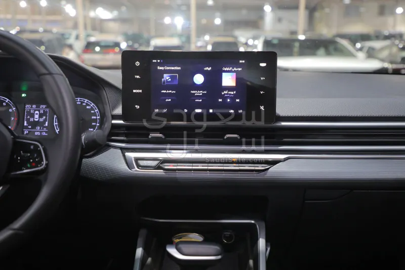 2025 جيلي امجراند جي اس