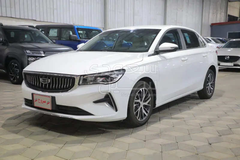 2025 جيلي امجراند جي اس