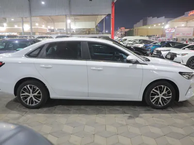 2025 جيلي امجراند جي اس