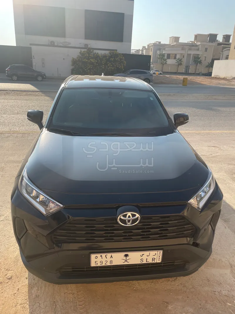 2024 تويوتا راف 4