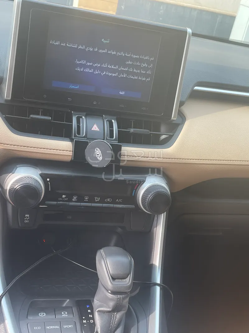 2024 تويوتا راف 4