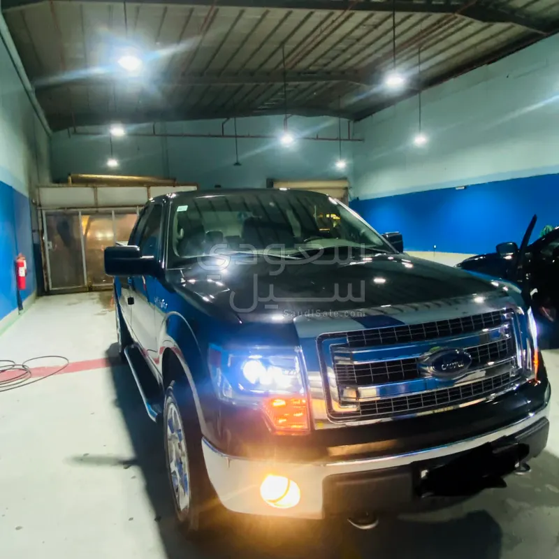 2014 فورد اف 150