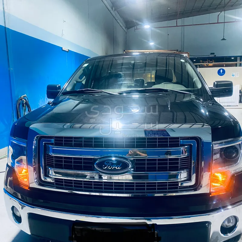 2014 فورد اف 150