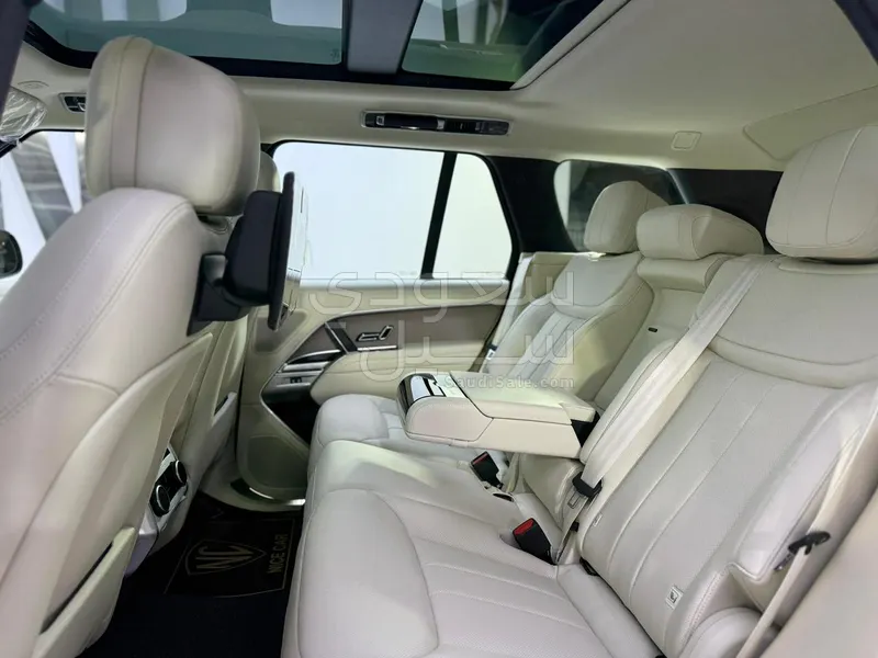 2025 لاند روفر رينج روفر اتش اس اي