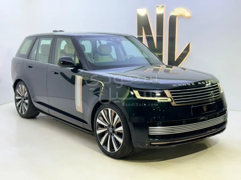 2024 لاند روفر رينج روفر اس في اوتوبيوغرافي