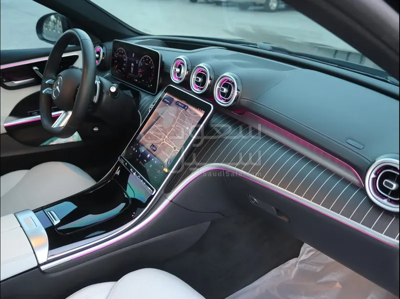 2025 مرسيدس - بنز سي 200