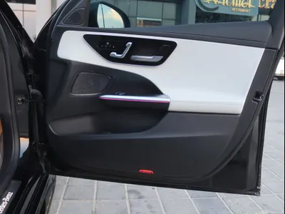 2025 مرسيدس - بنز سي 200