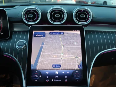 2025 مرسيدس - بنز سي 200