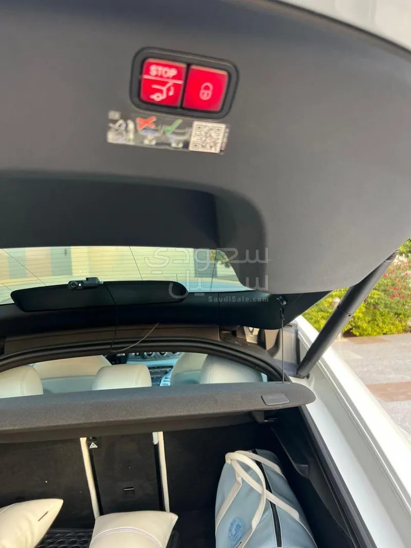 2023 مرسيدس - بنز جي تي 63إس