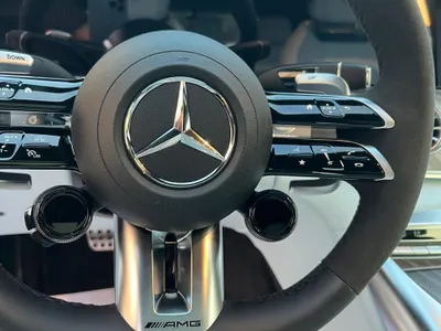 2023 مرسيدس - بنز جي تي 63إس