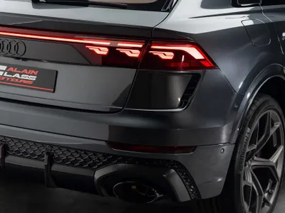 2025 اودي كيو 8 أر إس