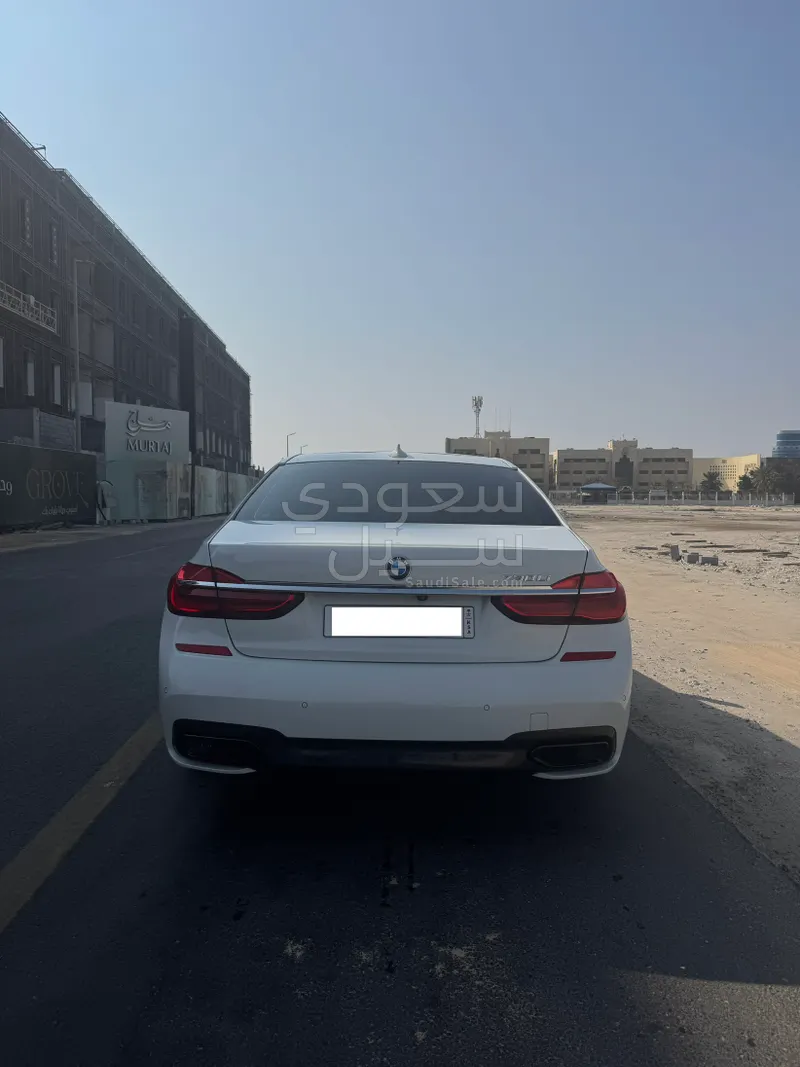 2019 بي ام دبليو الفئة السابعة 730 إل أي