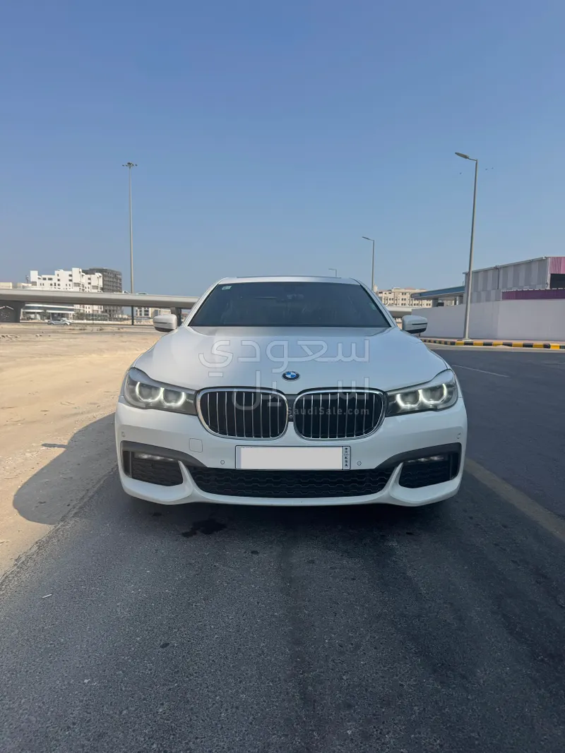 2019 بي ام دبليو الفئة السابعة 730 إل أي